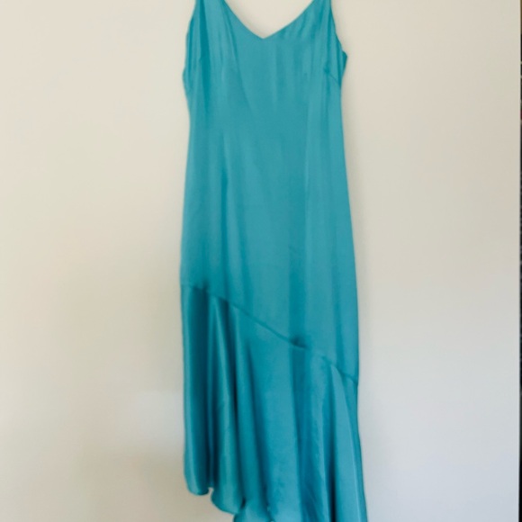 White House Black Market asymmetrical blue/turquoise dress - Picture 2 of 3